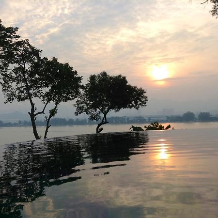 Sun Yi Villas Пенанг Экстерьер фото