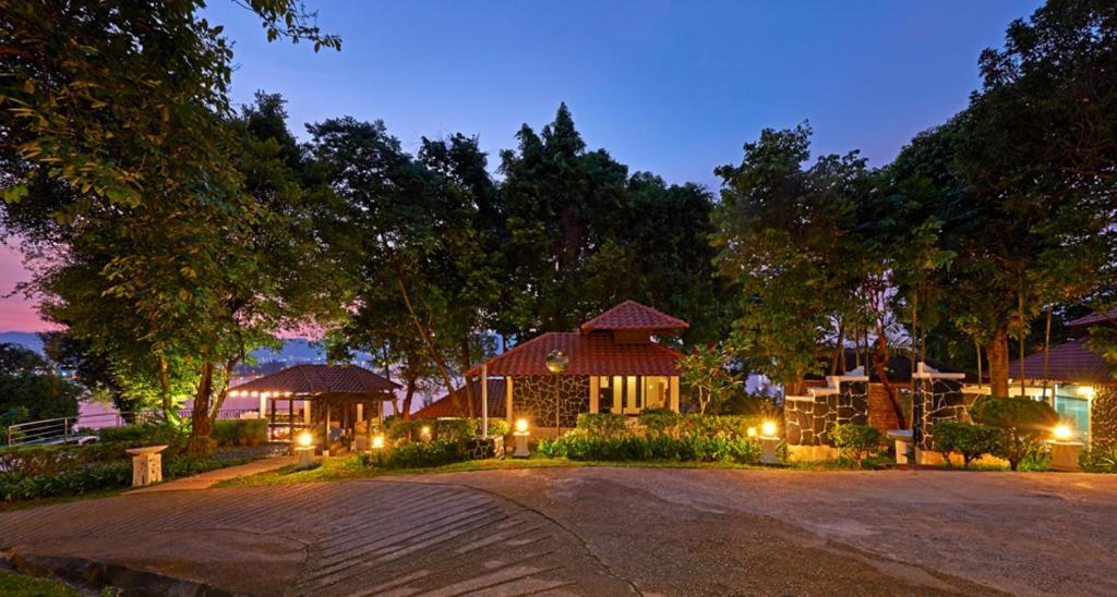 Sun Yi Villas Пенанг Экстерьер фото